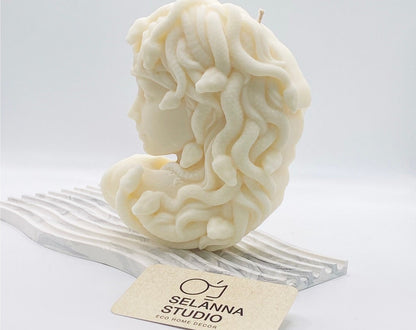 Medusa XL Candle