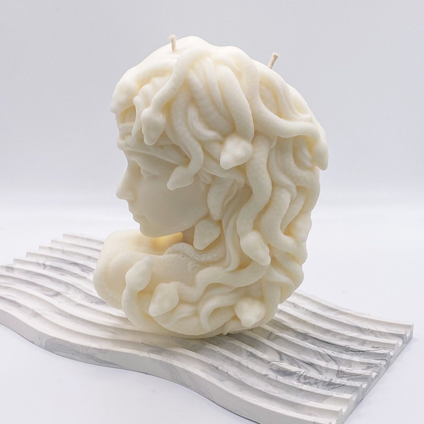 Medusa XL Candle